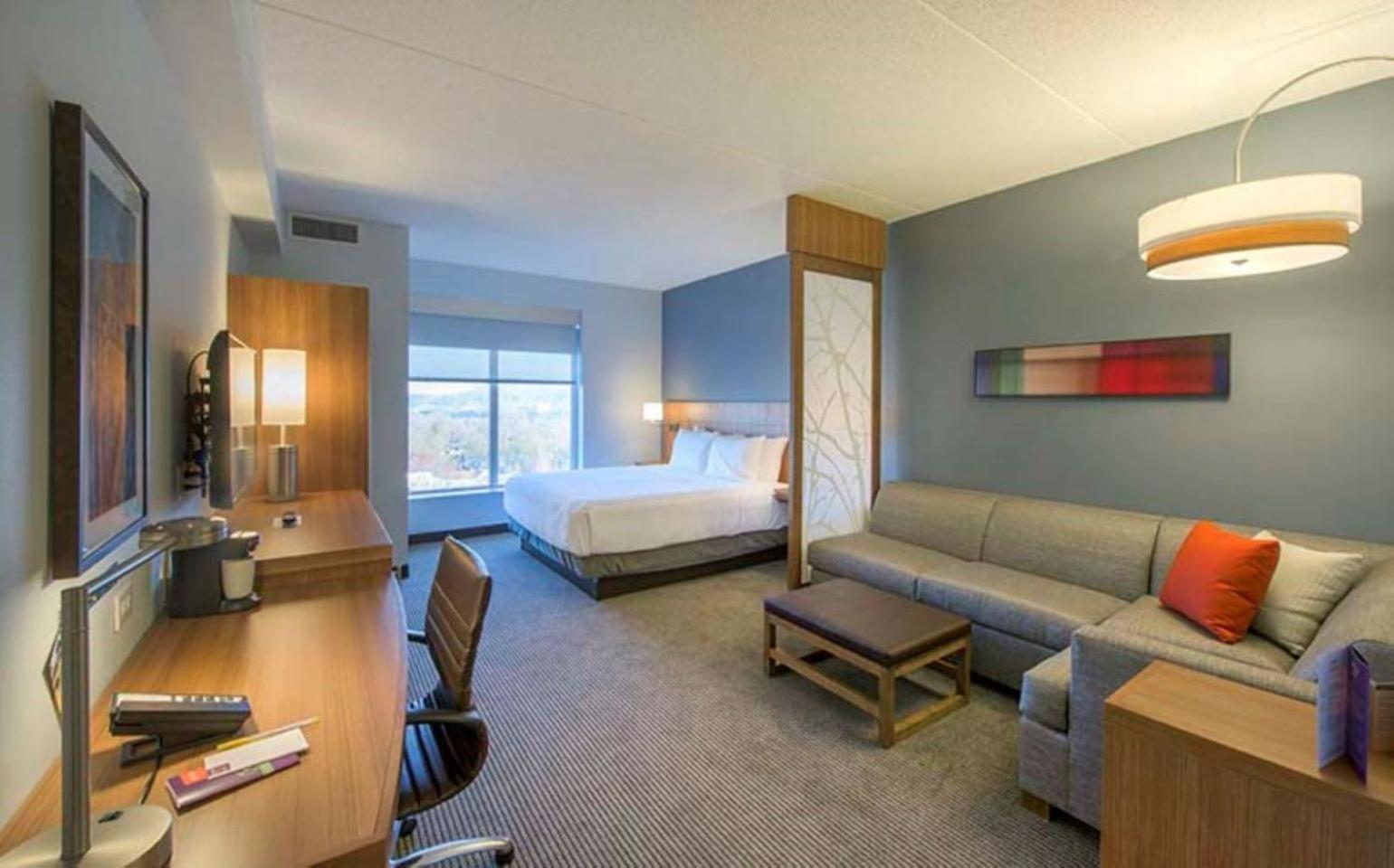 King Room,1551960664:JPEG