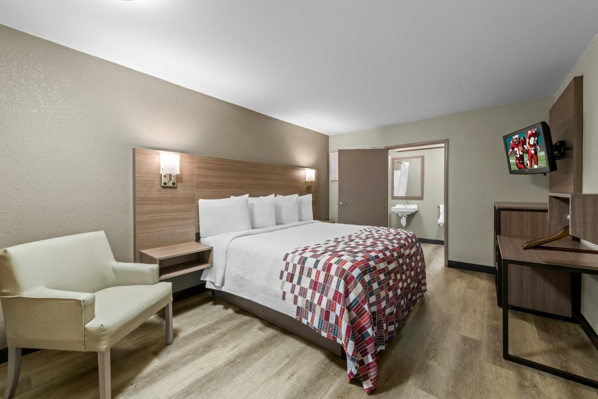 Superior King Room Disability Access Smoke Free