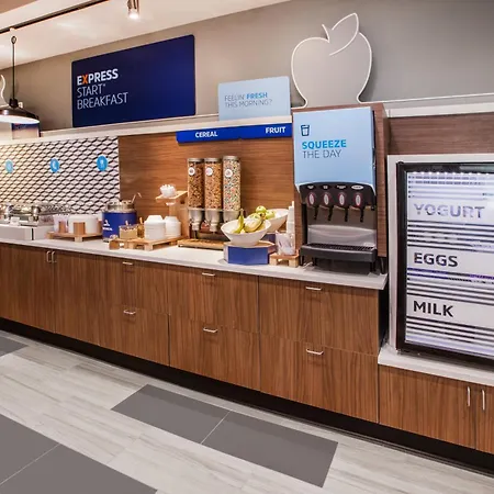 Holiday Inn Express & Suites Asheville Downtown By Ihg-3