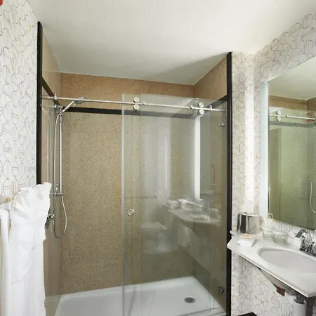 Holiday Inn Asheville East-Blue Ridge Pkwy By Ihg-2