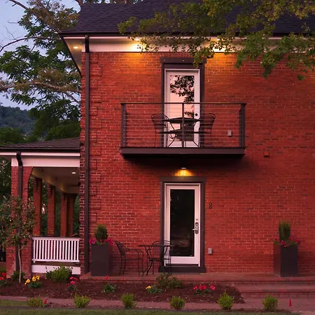 Bunn House - A Boutique Hotel-3