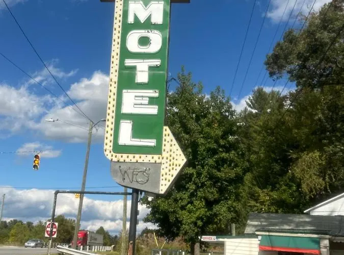 Whispering Pines Motel Asheville