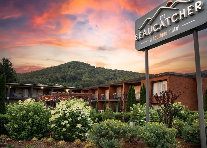 The Beaucatcher, A Boutique Motel Asheville