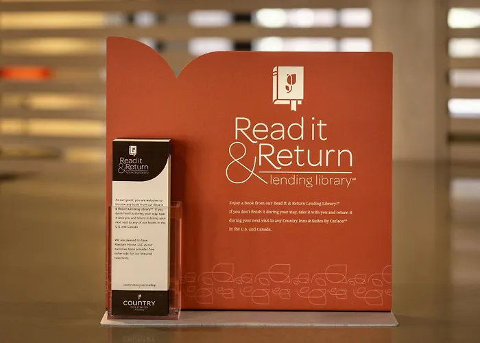 Asheville HotelsCountry Inn & Suites By Radisson Downtown Tunnel Road